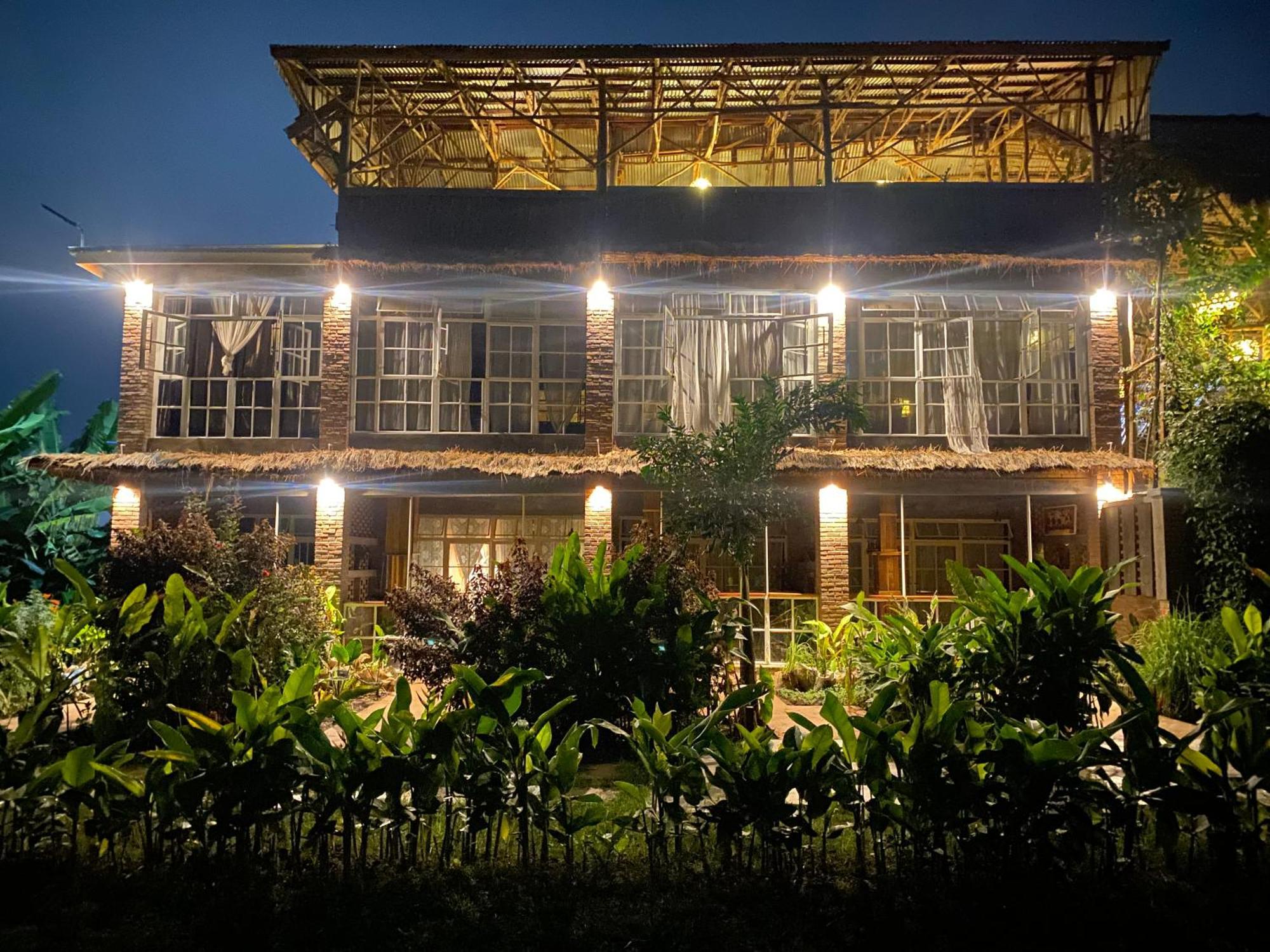 Mount Kilimanjaro 360 View Cottage Uru ภายนอก รูปภาพ