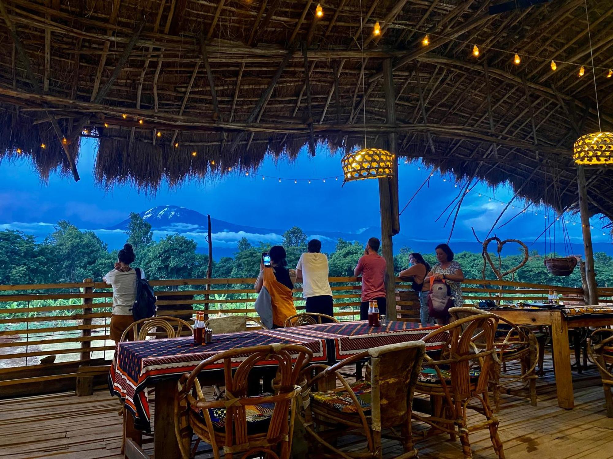 Mount Kilimanjaro 360 View Cottage Uru ภายนอก รูปภาพ