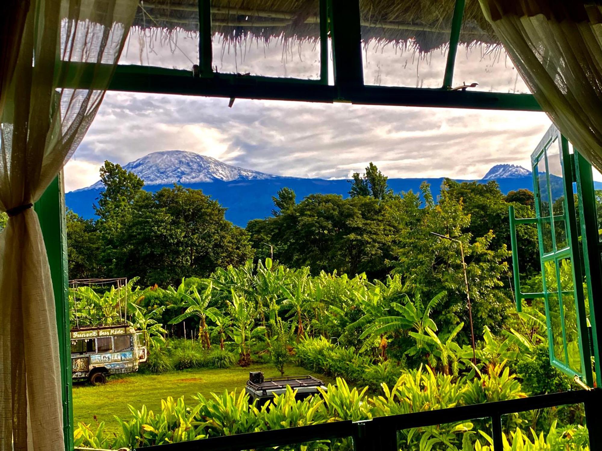 Mount Kilimanjaro 360 View Cottage Uru ภายนอก รูปภาพ