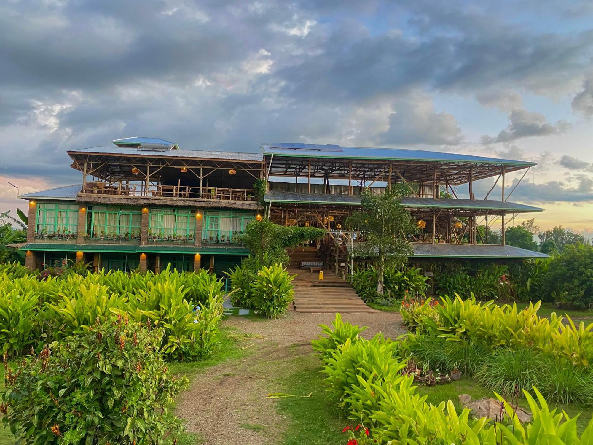 Mount Kilimanjaro 360 View Cottage Uru ภายนอก รูปภาพ